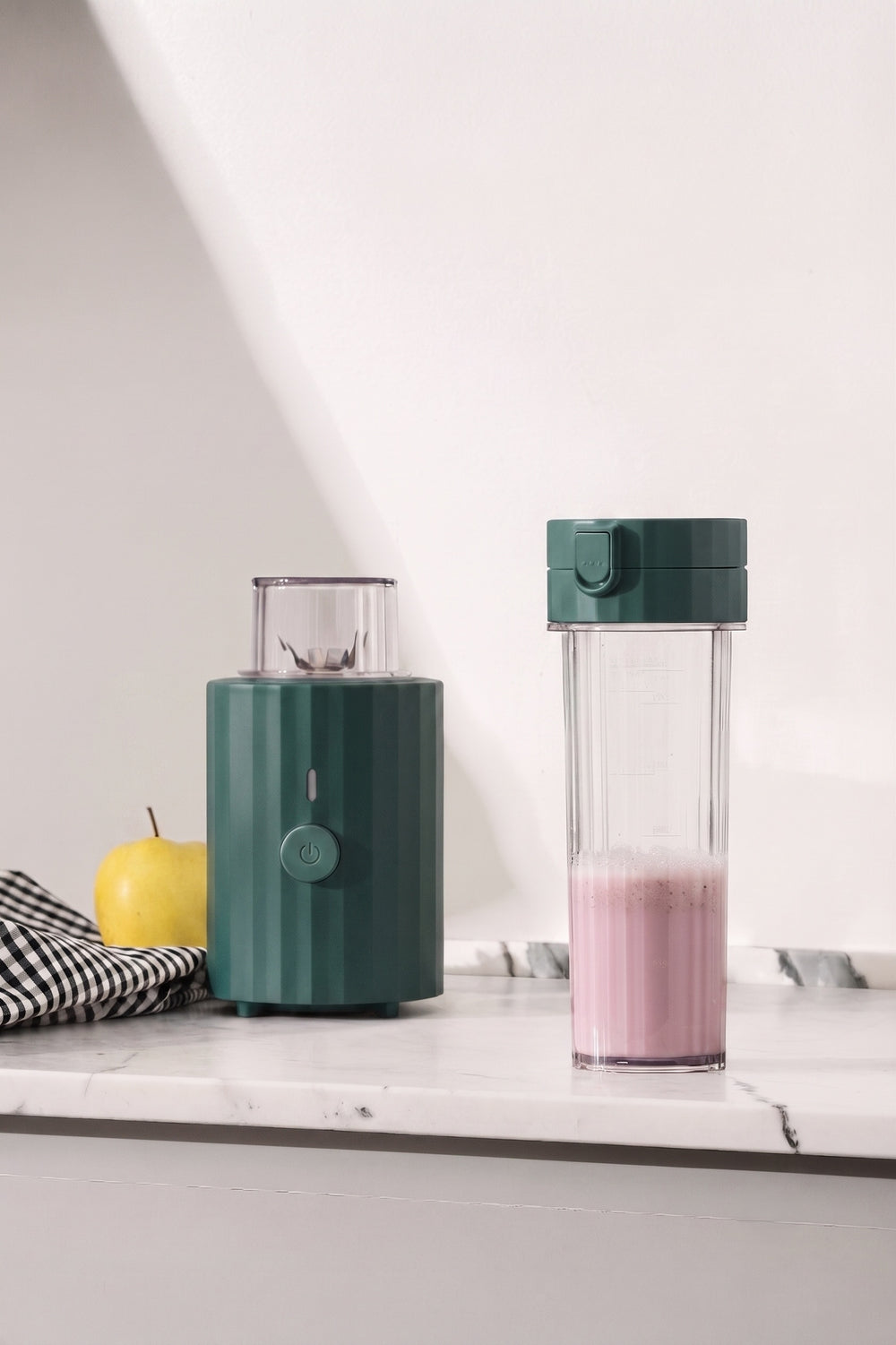 Alessi Smoothie Blender Plissé Groen - 380 W - Michele De Lucchi - MDL17 GR