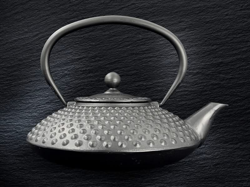Cookinglife Theepot Arare met RVS Filter - Gietijzer Zwart - 1.2 liter