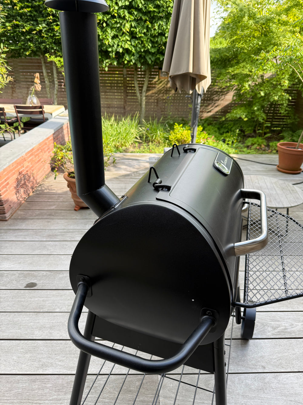Landmann BBQ / Smoker Vinson 200 - Houtskoolbarbecue - Grilloppervlak 70.5 x 39.5 cm