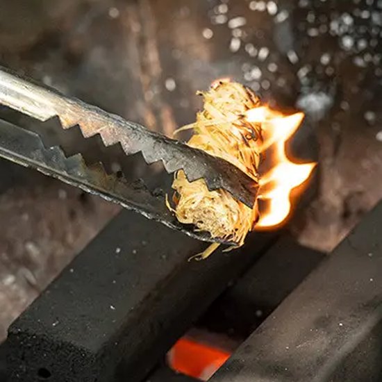 GrillX BBQ Aanmaakwokkels / Aanmaakkrullen / Aanmaakhout ± 840 Stuks - 10 KG