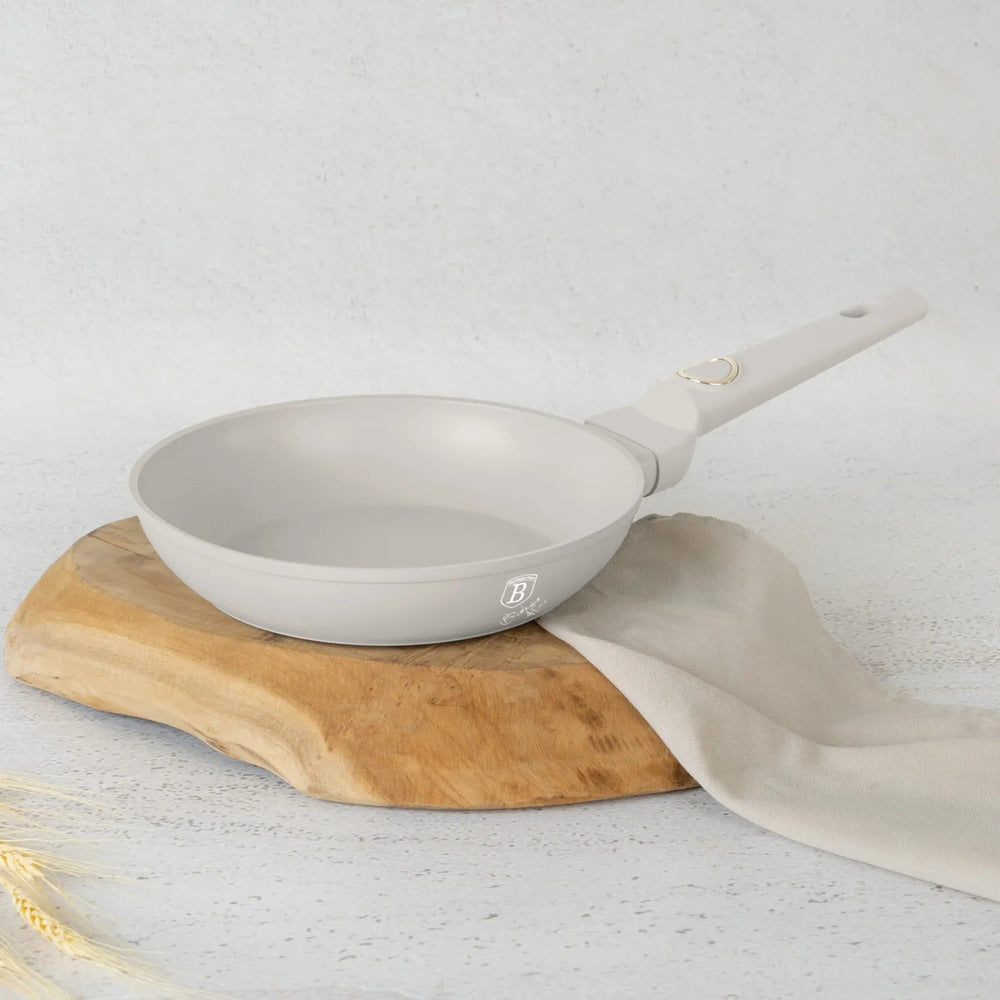 Berlinger Haus Koekenpan Mat Crème ø 20 cm - geschikt voor alle warmtebronnen - standaard anti-aanbaklaag