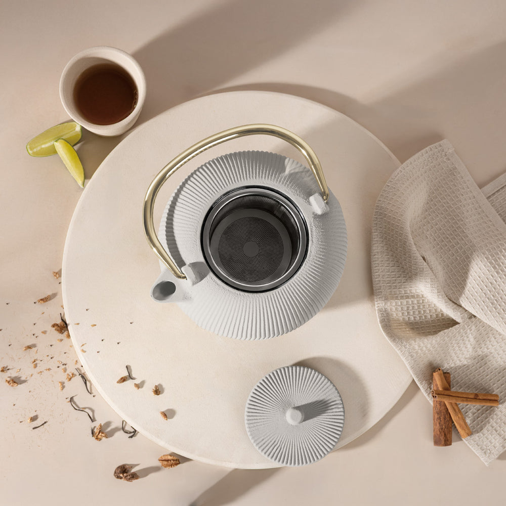 Berlinger Haus Theepot met RVS Filter - Gietijzer Mat Crème - 1 Liter
