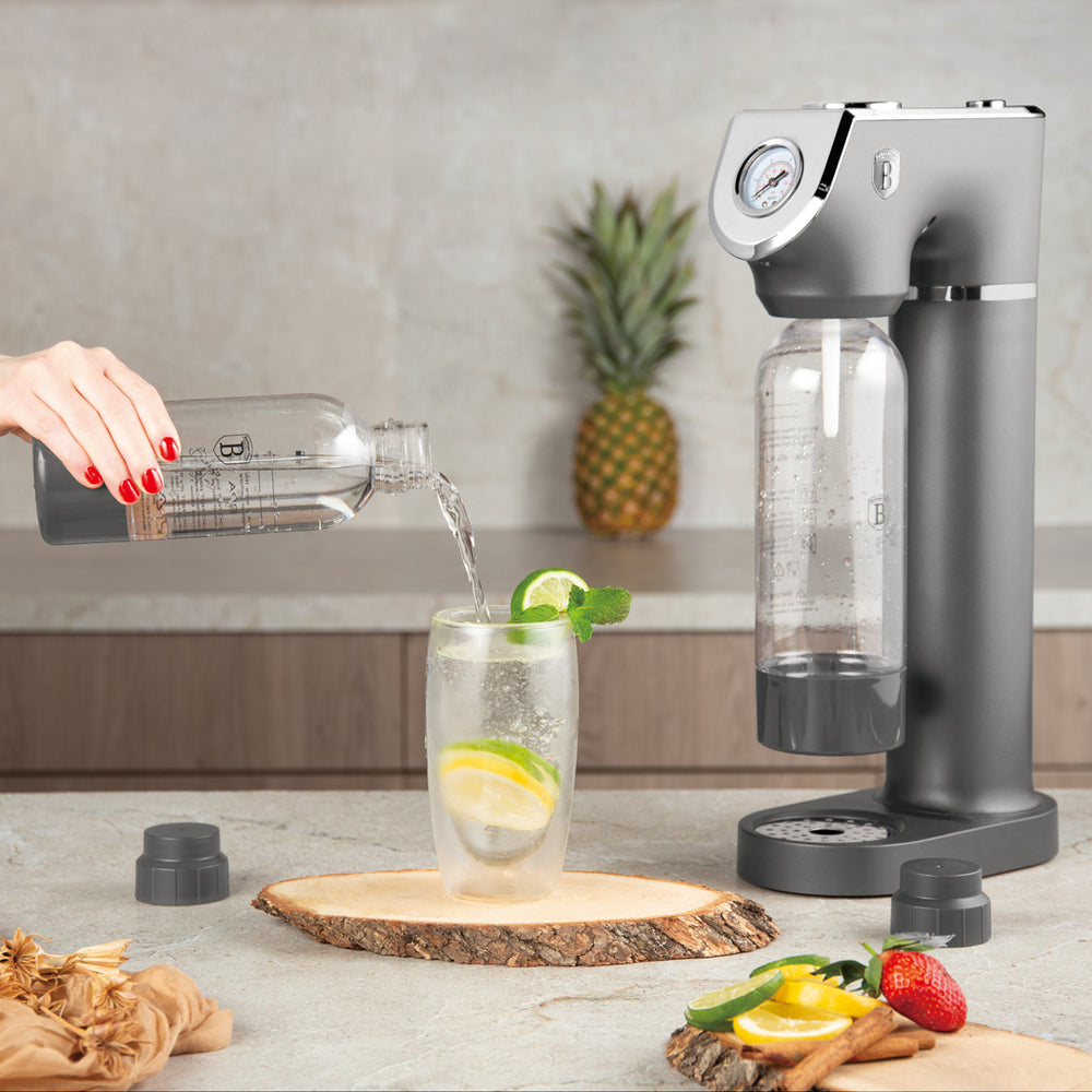 BerlingerHaus Bruiswatermaker Mat Antraciet - Barometer - Inclusief 2 Flessen