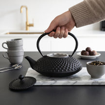 Cookinglife Theepot Arare met RVS Filter - Gietijzer Zwart - 1.2 liter