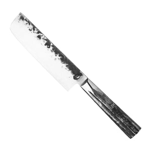 Forged Hakmes Intense 17.3 cm met gehamerd lemmet en stalen heft, vrijstaand op witte achtergrond
