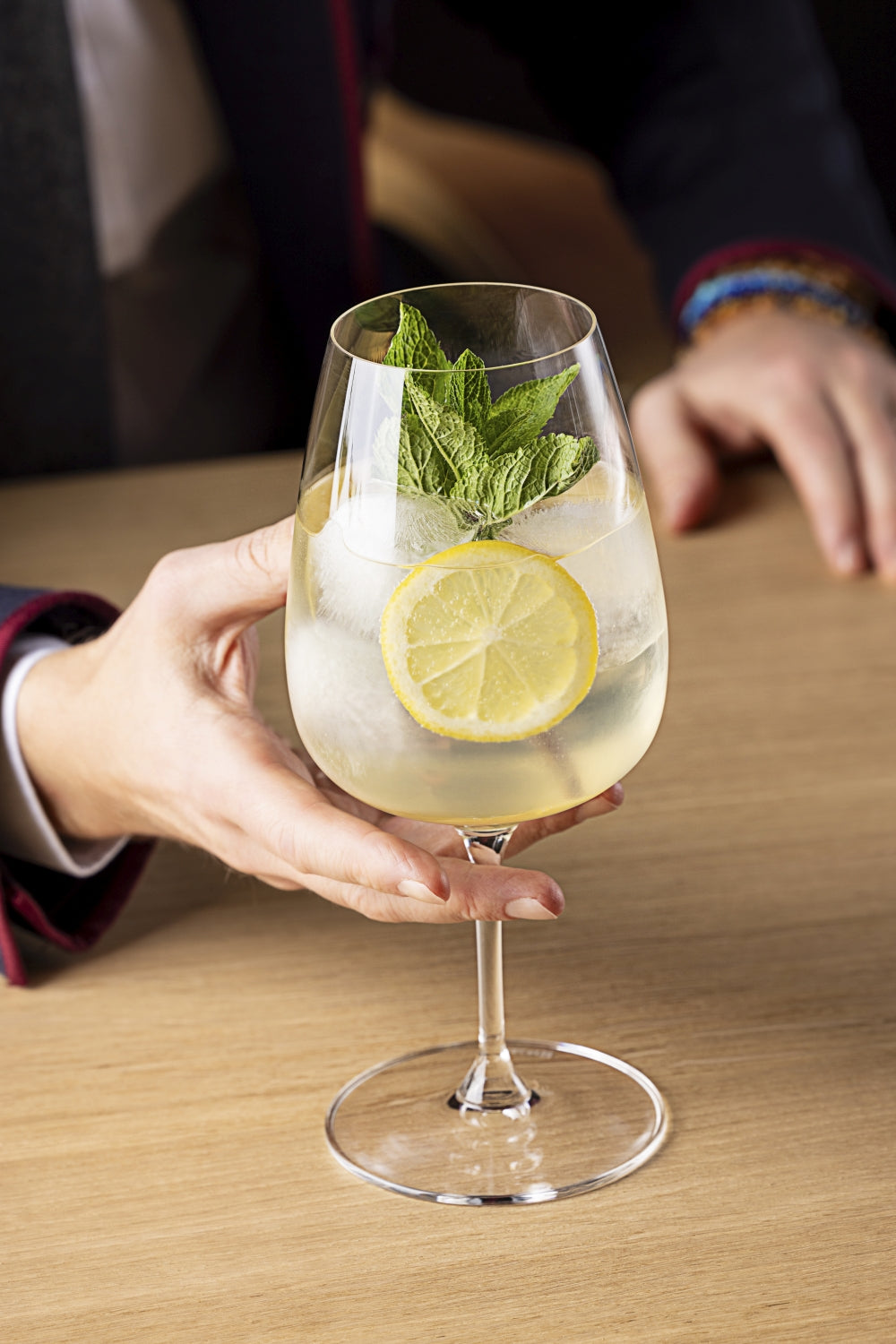 Maak je klaar om je verfrissing een boost te geven met een Lemon Spritz! 