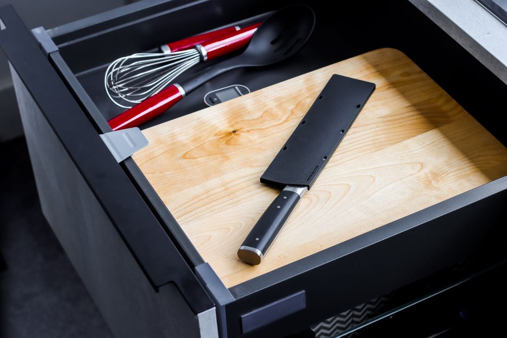 KitchenAid Santokumes Gourmet 18 cm + Gratis mesbeschermer