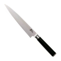 Kai Fileermes flexibel Shun Classic 18 cm met zwart heft, vrijstaand op witte achtergrond
