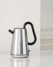 Alessi Waterkoker Toru - 1.7 liter - 2000 W - Nendo - NE01 B