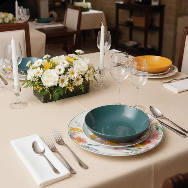 Villa d'Este Home Serviesset Flora Porselein 18-delig / 6 personen - 6 dinerborden, 6 ontbijtborden en 6 diepe borden