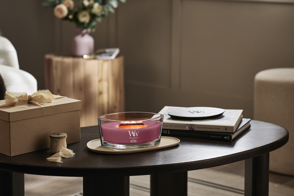 WoodWick Geurkaars Ellipse Dark Cherry - 9 cm / 19 cm - Geurkaars in Glas - Houten Lont