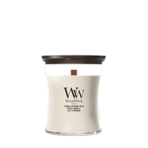 WoodWick Geurkaars Medium Tonka & Almond Milk - 11 cm / ø 10 cm - Geurkaars in Glas - Houten Lont