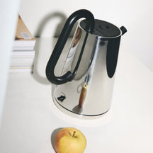 Alessi Waterkoker Toru - 1.7 liter - 2000 W - Nendo - NE01 B