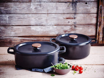 Alva Braadpan met deksel - Dutch Oven Nori Gietijzer ø 26 cm + Gratis handvaten - geëmailleerde anti-aanbaklaag