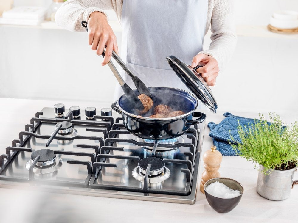 BK Braadpan Fortalit Emaille Zwart ø 28 cm / 4 Liter - sfeerbeeld 6