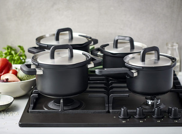 BK Pannenset Flow Cool Zwart 4-delig - RVS - Kookpan ø 16, 18, 20 cm & Steelpan ø 16 cm