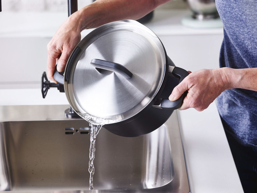 BK Pannenset Flow Cool Zwart 4-delig - RVS - Kookpan ø 16, 18, 20 cm & Steelpan ø 16 cm