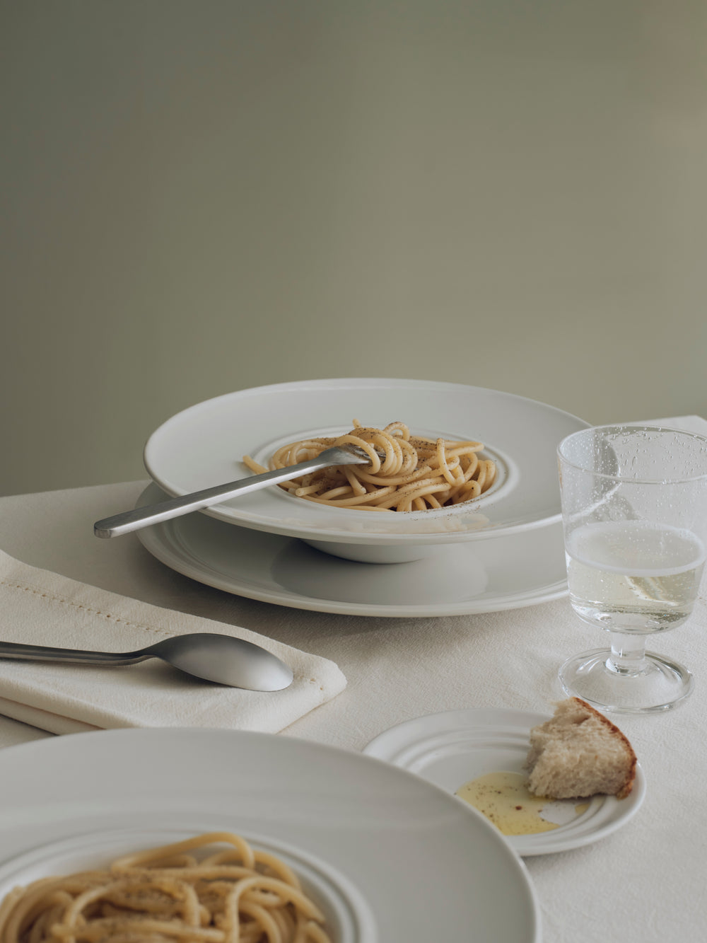 Broste Copenhagen Pastaset Stevns 6-delig / 2 personen - 2 dinerborden, 2 pastaborden en 2 kleine bordjes