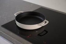 Combekk Koekenpan Skillet met 2 grepen Gietijzer Sand ø 28 cm - sfeerbeeld 5