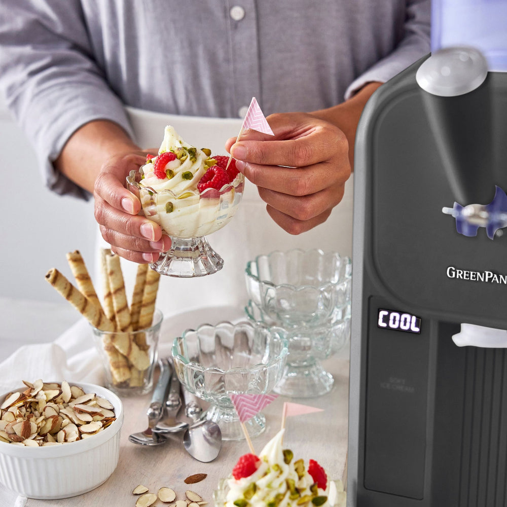 GreenPan IJsmachine Frost - Grijs - Softijs, Roomijs, Slushies, Milkshakes & Smoothies - 1.8 Liter