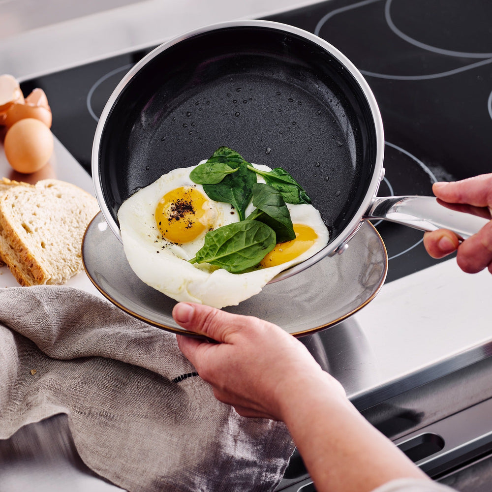 GreenPan Koekenpan Premiere RVS ø 28 cm - sfeerbeeld 3