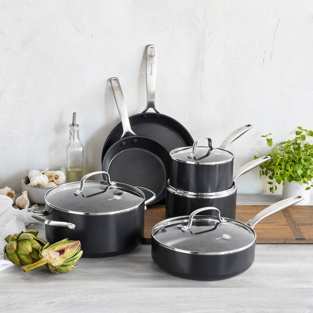 GreenPan Pannenset Copenhagen Zwart 3-delig - Steelpan ø 16 cm, Kookpan ø 18 & 20 cm - sfeerbeeld 2