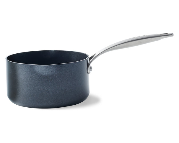 GreenPan Steelpan met 2 Schenktuiten Copenhagen Zwart ø 16 cm / 1.6 Liter - keramische anti-aanbaklaag