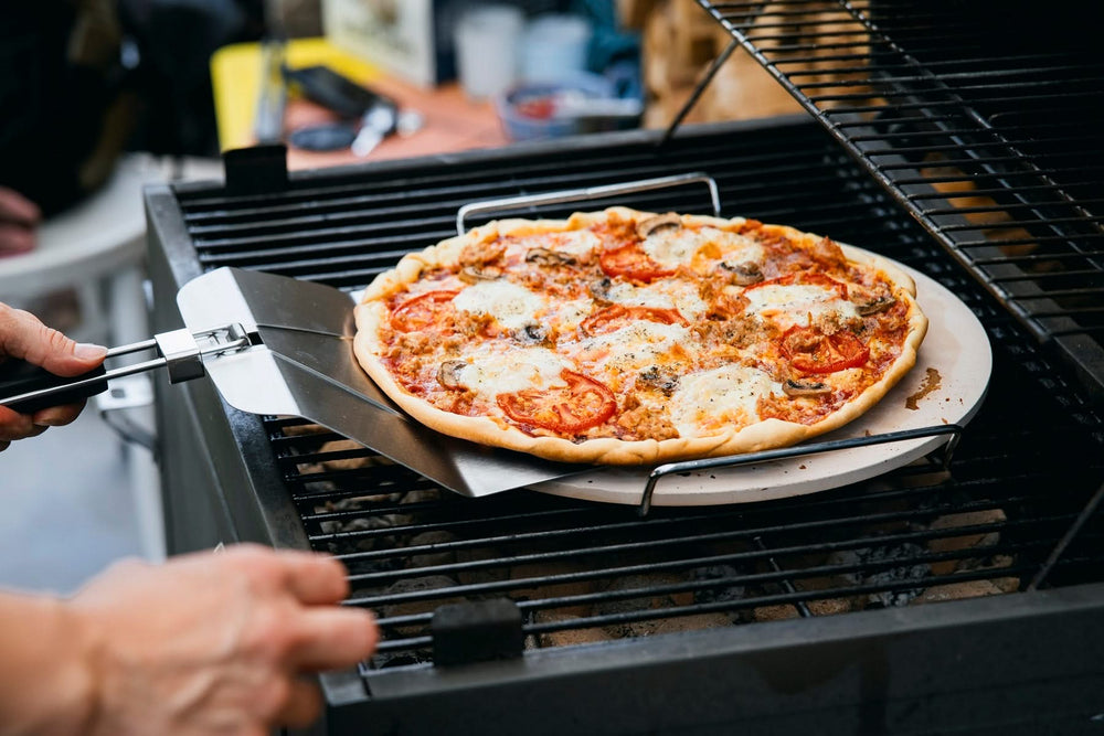 Cookinglife Pizzaoven Startset Houtgestookt - Met 10 kg Eiken Pellets, Pizzaschep & Pizzasnijder