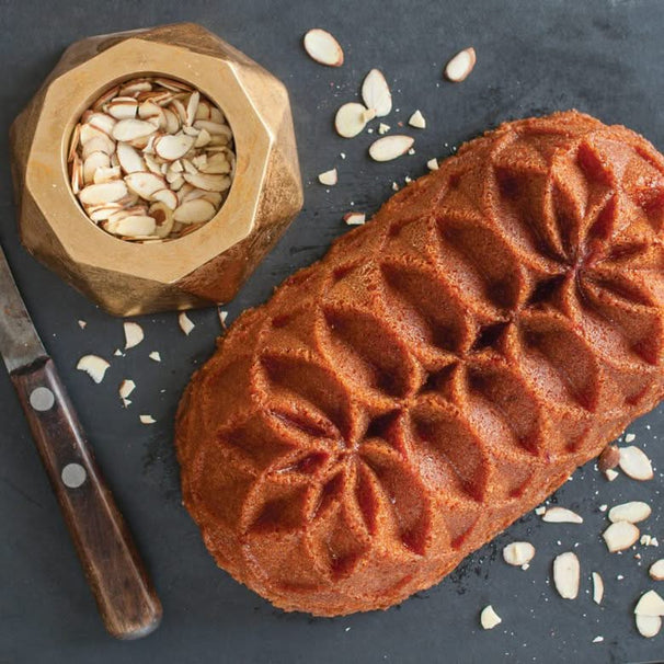 Nordic Ware Cakevorm / Broodbakvorm Jubilee Loaf Goud - 26 x 15 cm