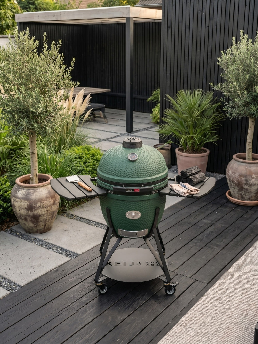 Keij Kamado BBQ Startersset - Legend XL Green 23 inch - met Houtskool, Aanmaakwokkels & Kolenmand