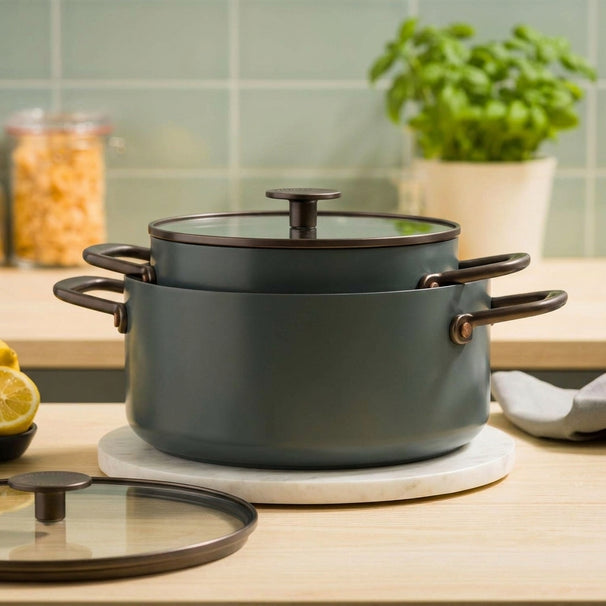 KitchenAid Kookpan Advanced Juniper Black ø 24 cm / 4.9 Liter - keramische anti-aanbaklaag
