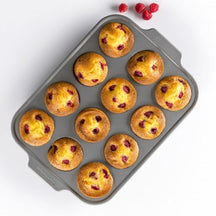 KitchenAid Muffinvorm Aluminized Steel - 12 muffins - 41 x 28 cm - sfeerbeeld 1