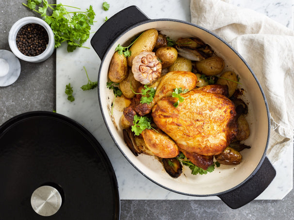 KitchenAid Braadpan Ovaal Cast Iron Onyx Black 30 cm / 5.6 Liter - geëmailleerde anti-aanbaklaag