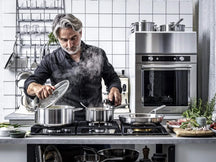KitchenAid Pannenset Multi-Ply Stainless Steel 6 -delig - Kookpan ø 20, 24 cm, Steelpan ø 16 cm & Koekenpan ø 24 cm + Koekenpan Classic Forged ø 24 & 28 cm
