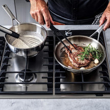 KitchenAid Koekenpan Tri-Ply RVS ø 28 cm - sfeerbeeld 2