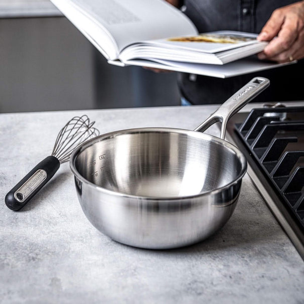 KitchenAid Sauteuse Tri-Ply RVS ø 22 cm / 3.1 Liter - zonder anti-aanbaklaag