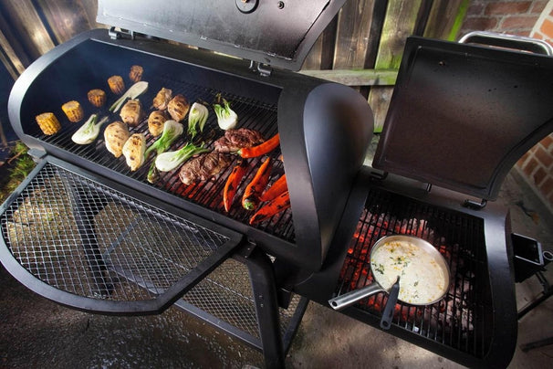Landmann BBQ / Smoker Startersset Vinson 400 - met Houtskool & Aanmaakwokkels