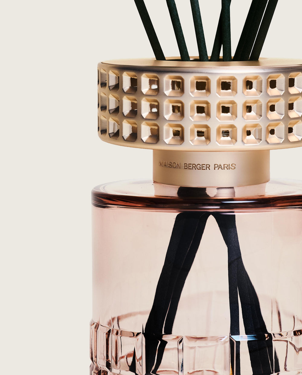 Maison Berger Geurstokjes Celebration Nude - Hypnotic Oud - 200 ml - detail 1