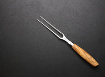 Messermeister Vleesvork Oliva Luxe Olijfhout 16 cm - sfeerbeeld 2