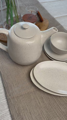 Broste Copenhagen Theeset Nordic Vanilla 7-delig / 2 personen - 1 theepot, 2 bordjes en 2 kop en schotels