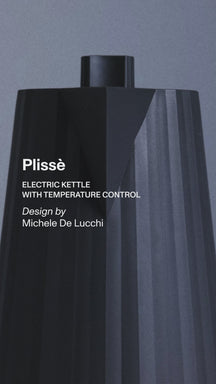 Alessi Waterkoker Plissé met Temperatuurinstelling Blauw - 1.7 liter - 1850 W - Michelle De Lucchi - MDL21 DAZ