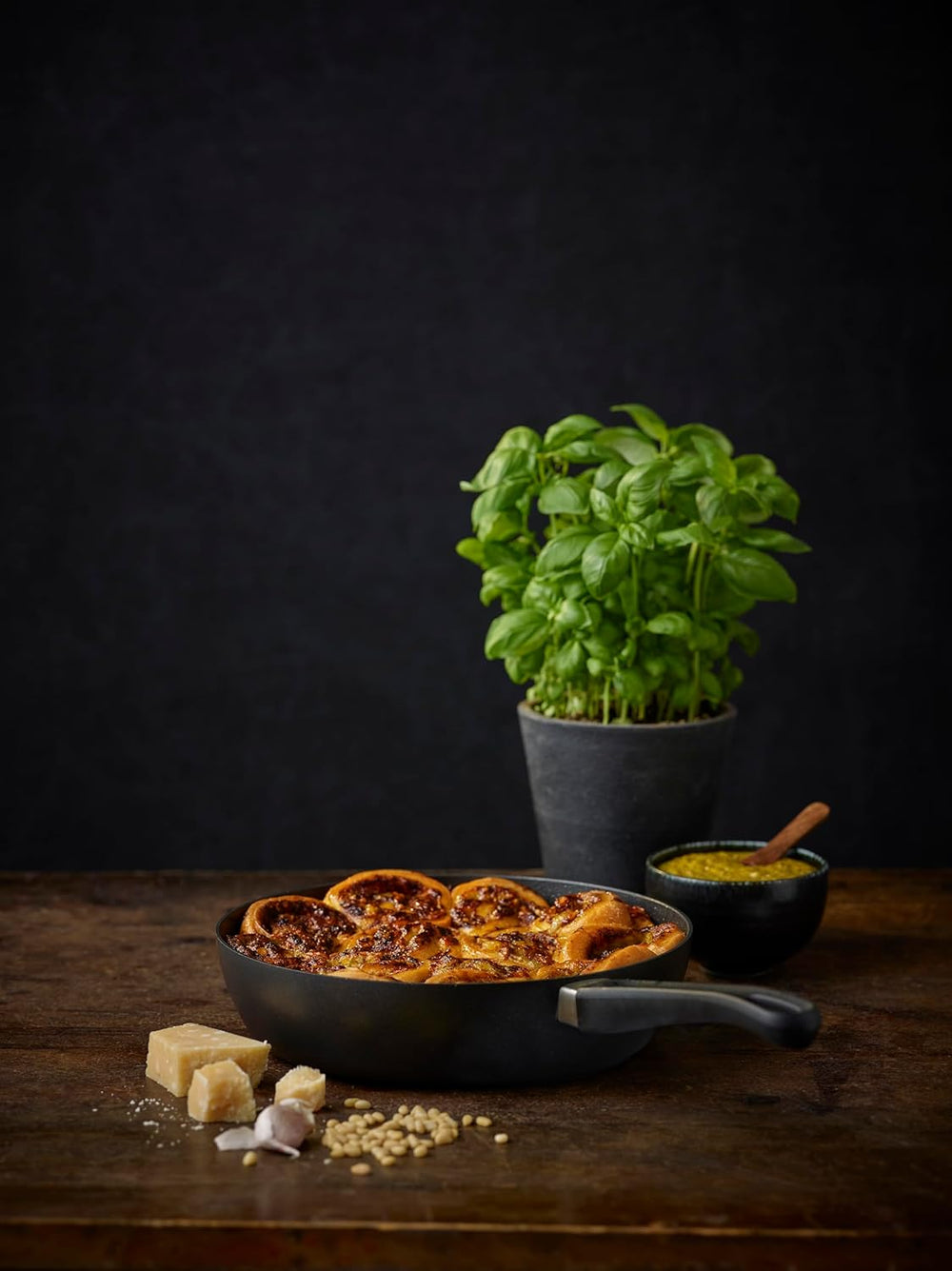SCANPAN Hapjespan / Sauteerpan met deksel Classic Induction ø 28cm / 3 liter - geschikt voor alle warmtebronnen - standaard anti-aanbaklaag