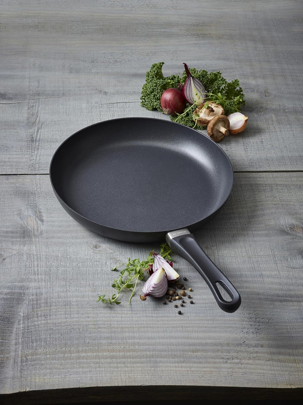 SCANPAN Koekenpannenset Classic Induction ø 24 & 28 cm - geschikt voor alle warmtebronnen - standaard anti-aanbaklaag