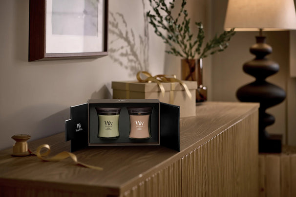 WoodWick Giftset Geurkaarsen Medium Fireside & Cashmere - 2 Stuks - Geurkaars in Glas - Houten Lont
